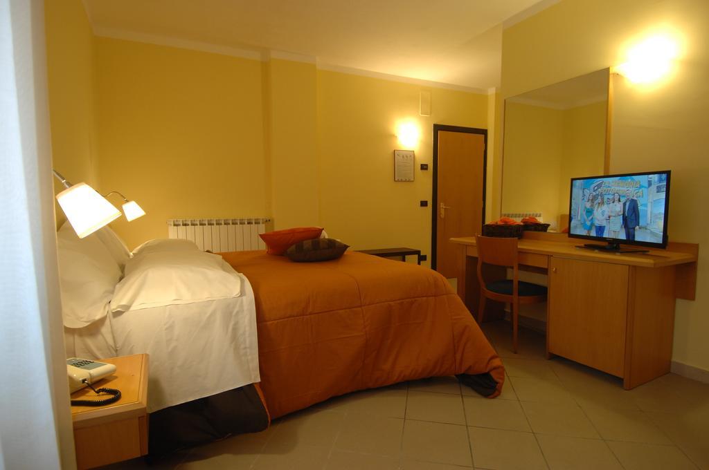 Hotel Arimannia Caramanico Terme Camera foto